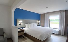 Comfort Inn Near Downtown & Blue Ridge Pkwy